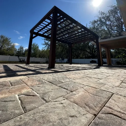 Weed-free brick paver patio installed in Orlando, FL using polymeric sand